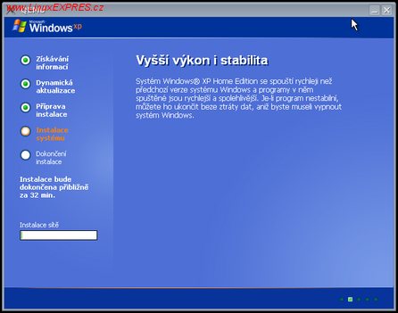 Obrázek:Instalace Windows v QEMU